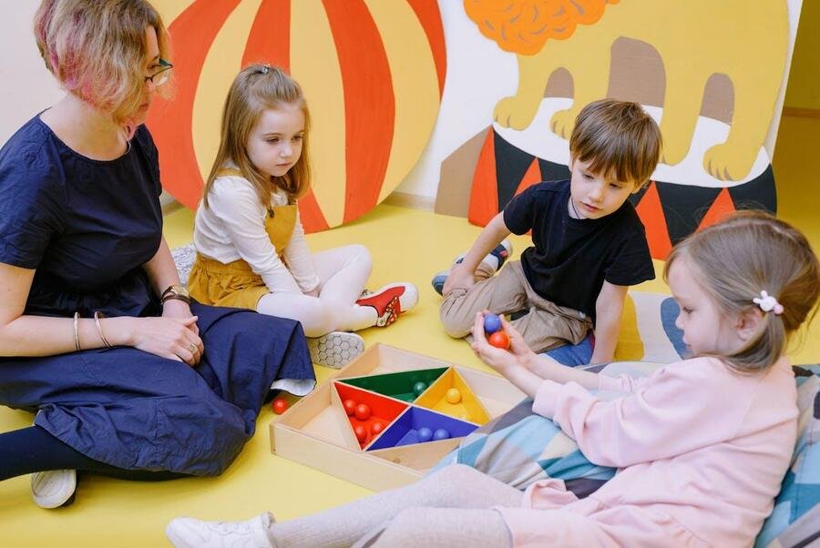 Non-Distribution Constraint Policy for Children's Care Provider